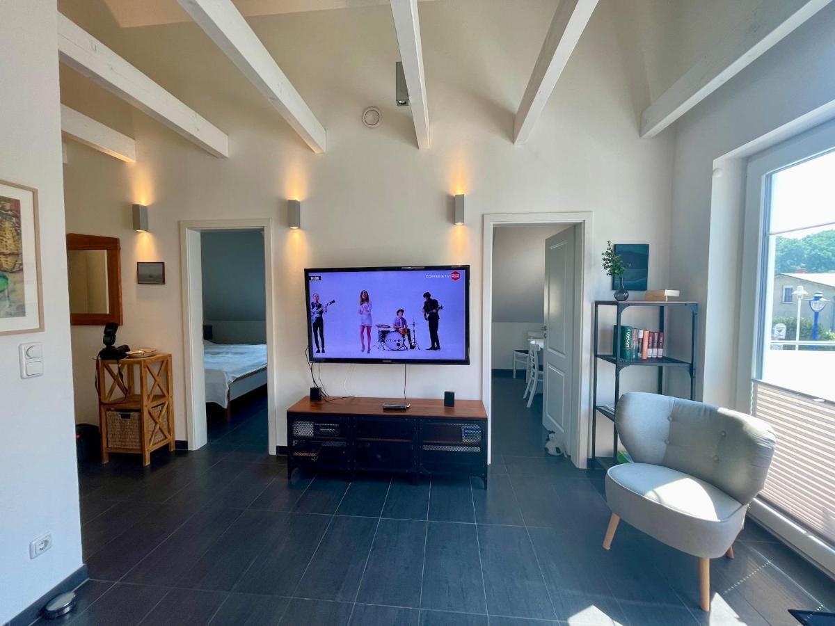 Ferienwohnung4 Im Haus Moewe Thiessow Buitenkant foto