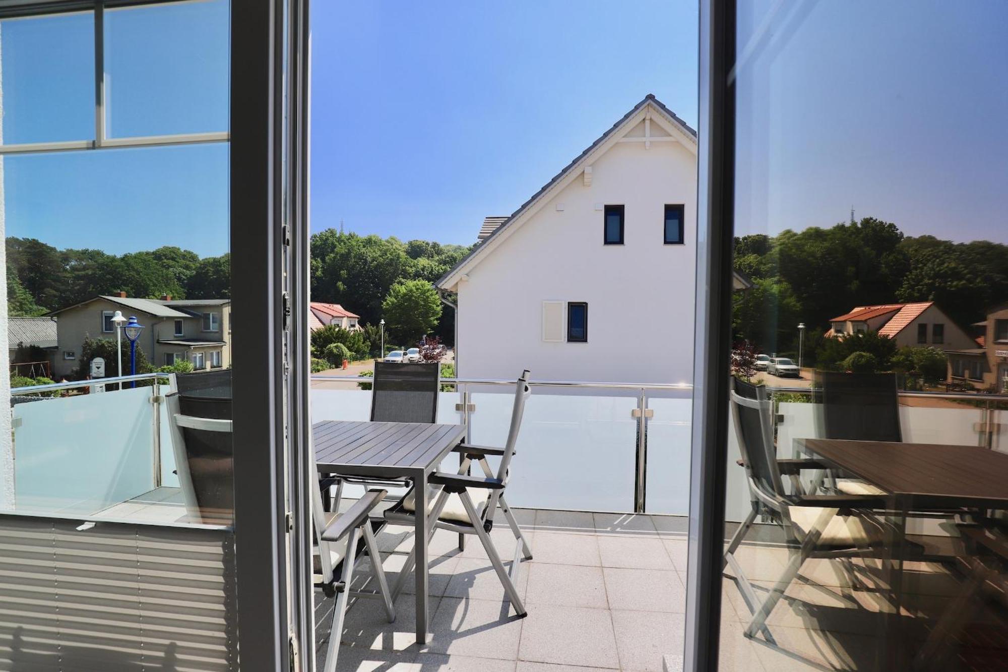 Ferienwohnung4 Im Haus Moewe Thiessow Buitenkant foto